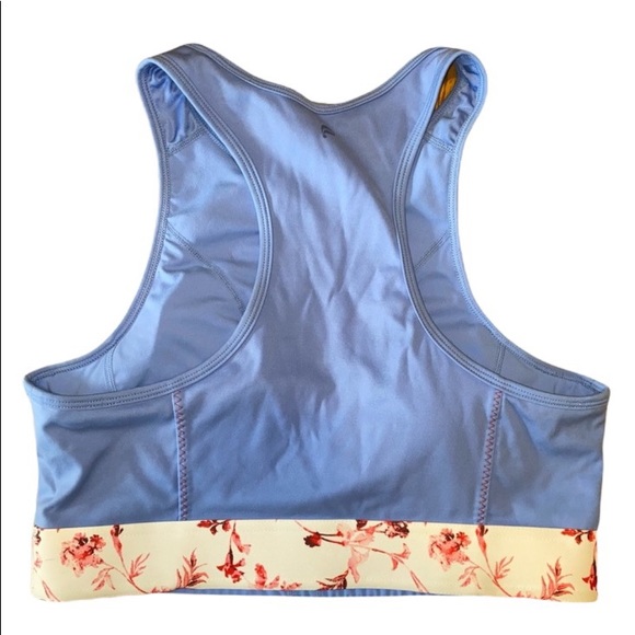 Fabletics x Madelaine Petsch Claire Midi Sports Bra - Picture 4 of 6